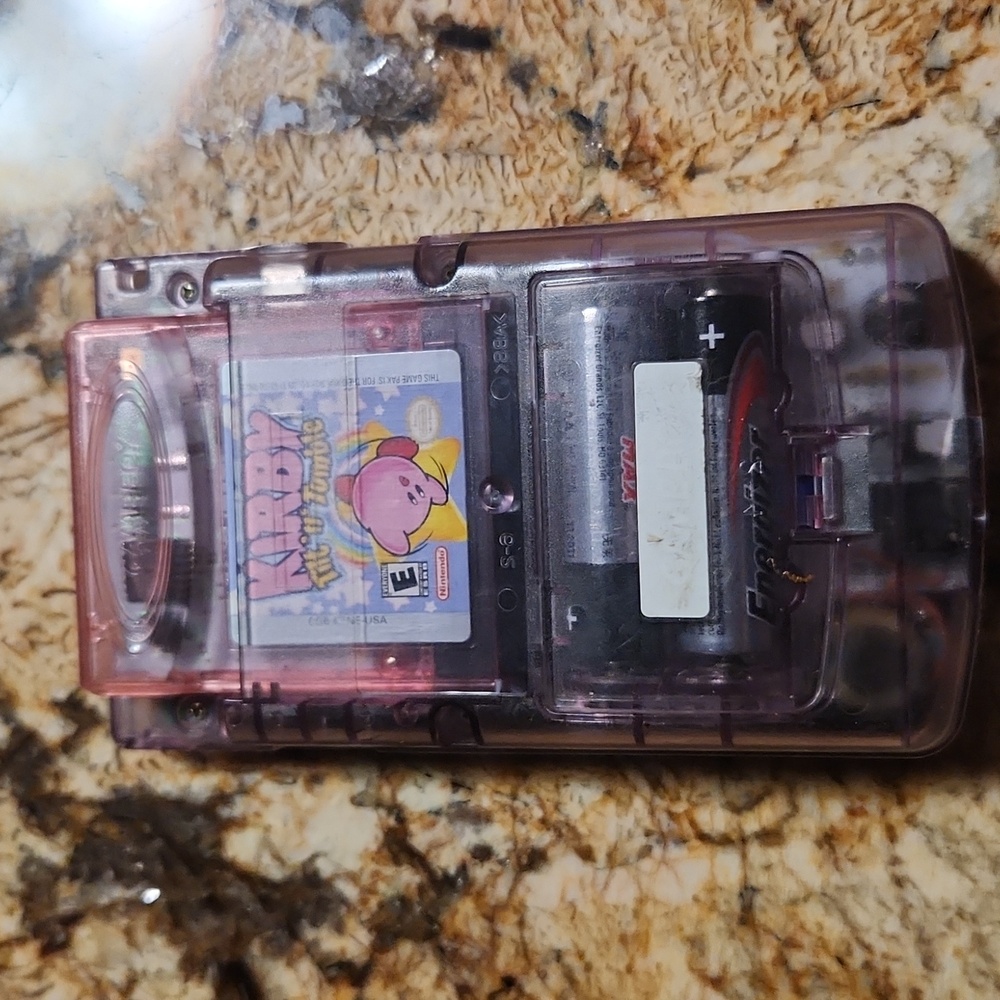 Game Boy Color - Picture 2 of 9